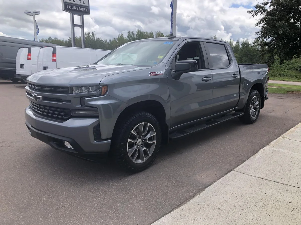 Used 2020 Grey Chevrolet 4WD Crew Cab 147" RST image 5