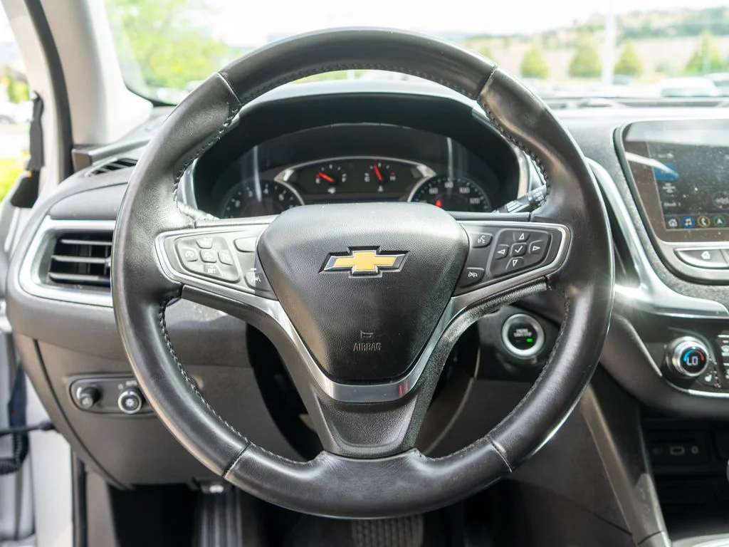 Used 2021 Silver Chevrolet LT image 14