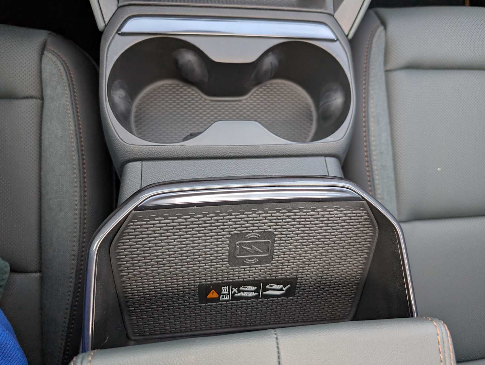 2026 GMC Terrain AT4 - Photo 25