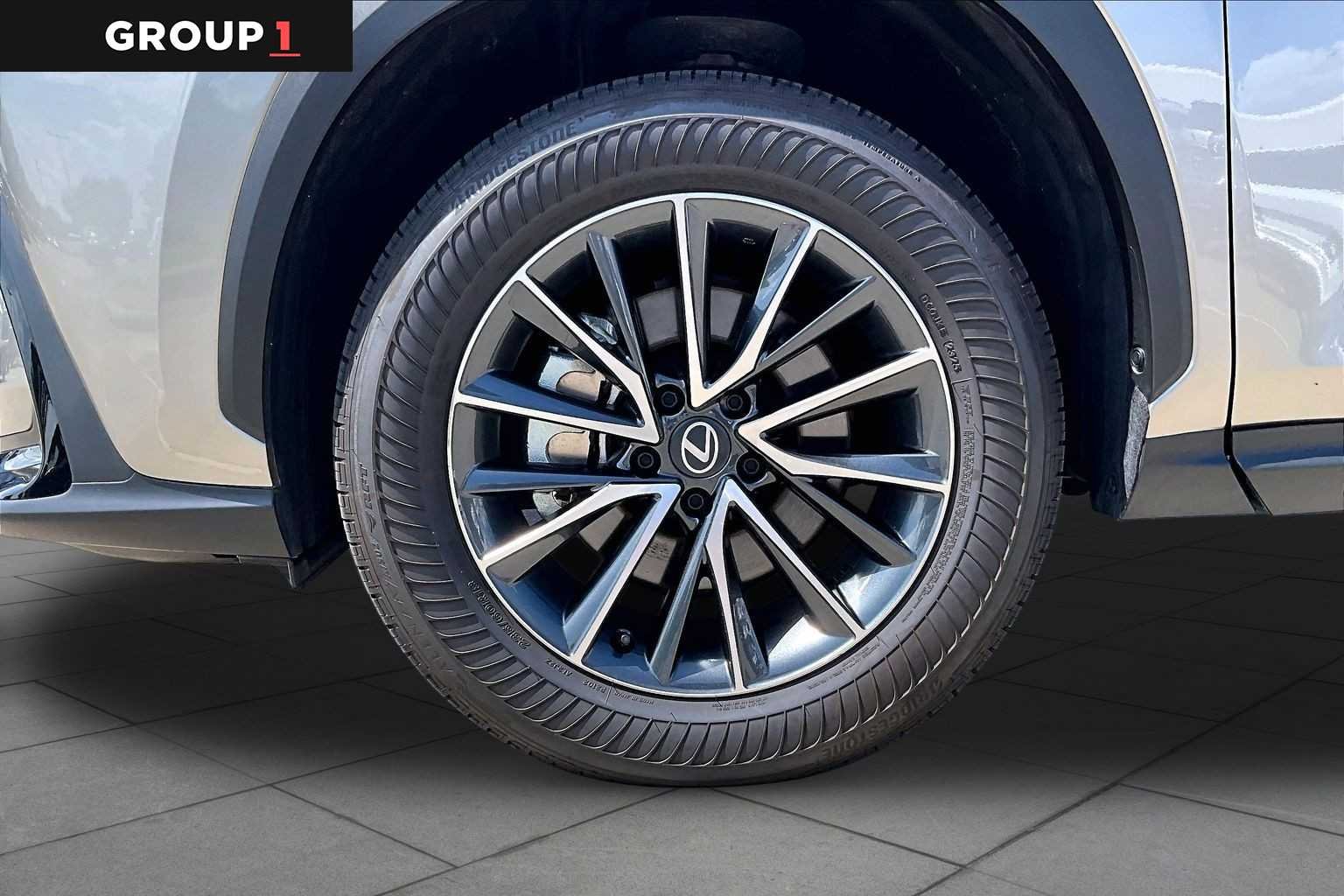 Used 2026 Atomic Silver Lexus  image 9