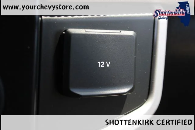 Used 2022 White Ford Limited image 36