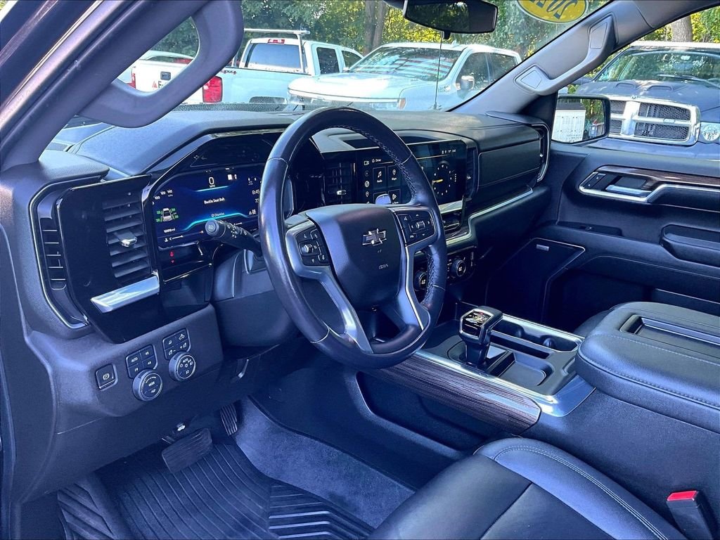 Used 2022 Gray Chevrolet RST image 8