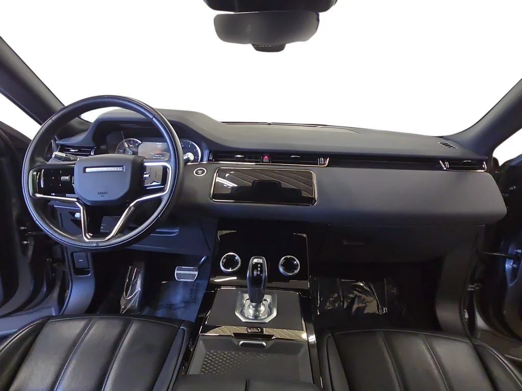 Used 2021  Land Rover Dynamic image 9