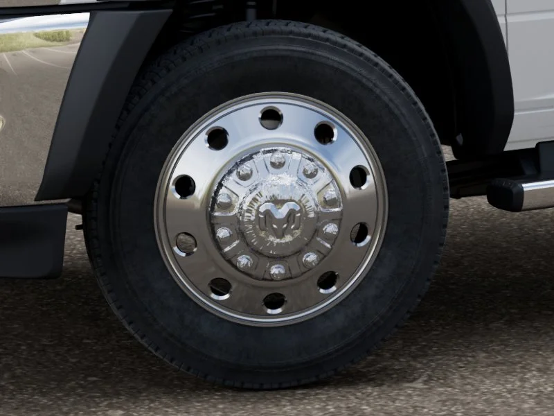 New 2027 Bright White Clear-Coat Paint RAM TRADESMAN image 4