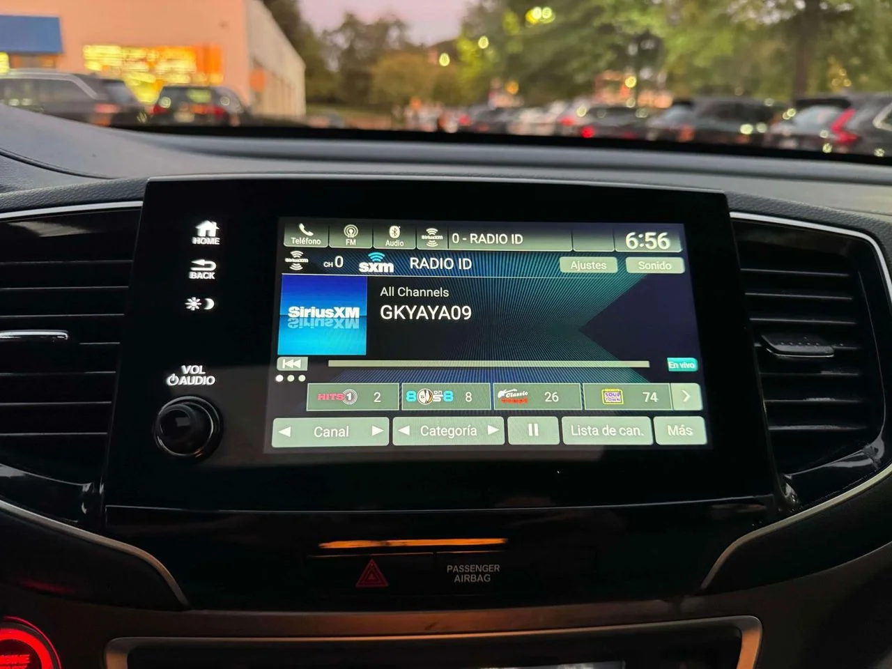 Used 2020 Platinum White Pearl Honda AWD EX-L image 31