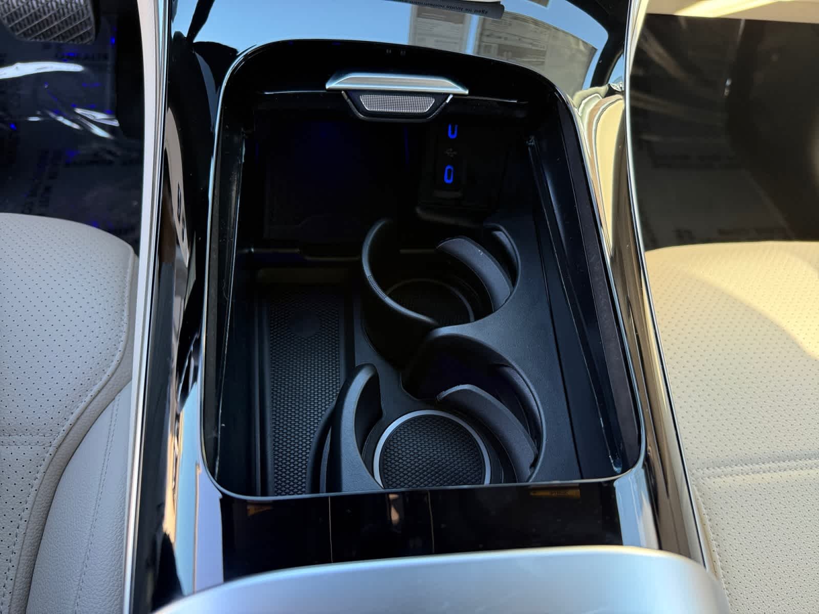 New 2027 Polar White Mercedes-Benz GLC 300 image 21