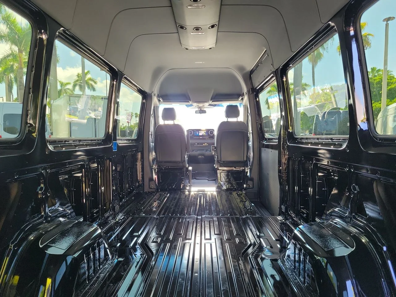 New 2026 Obsidian Black Metallic Mercedes-Benz Cargo 170 WB image 9