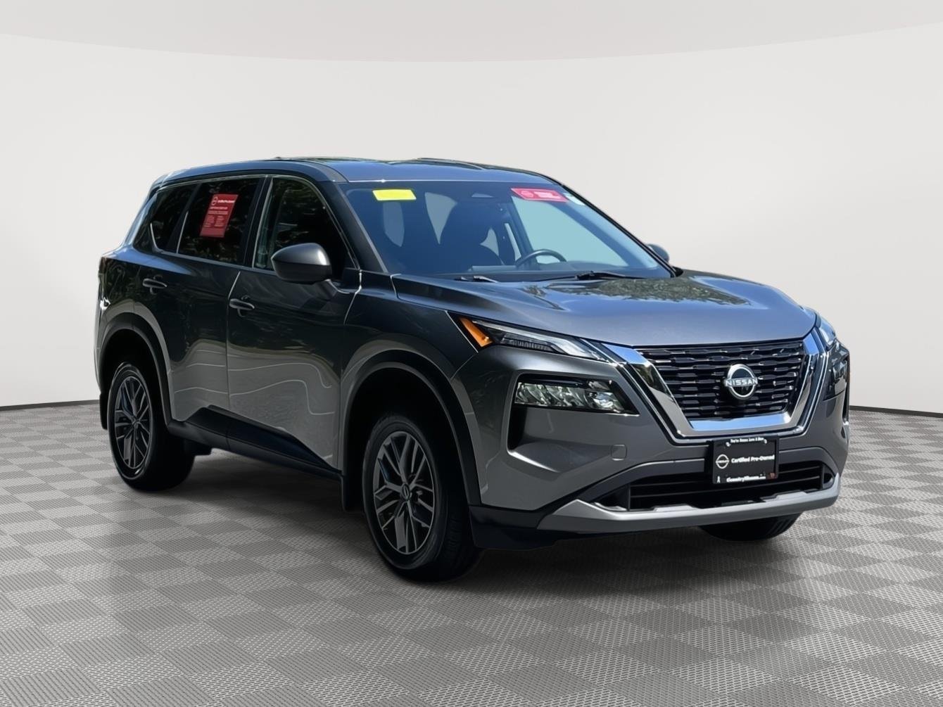 Used 2023 Gun Metallic Nissan S image 3