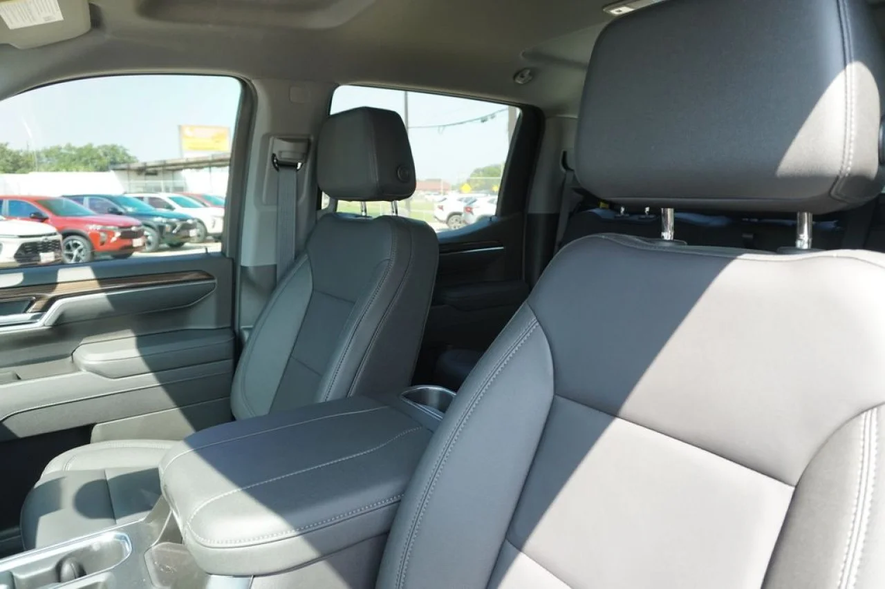 2026 Chevrolet Silverado 1500 LT - Photo 24