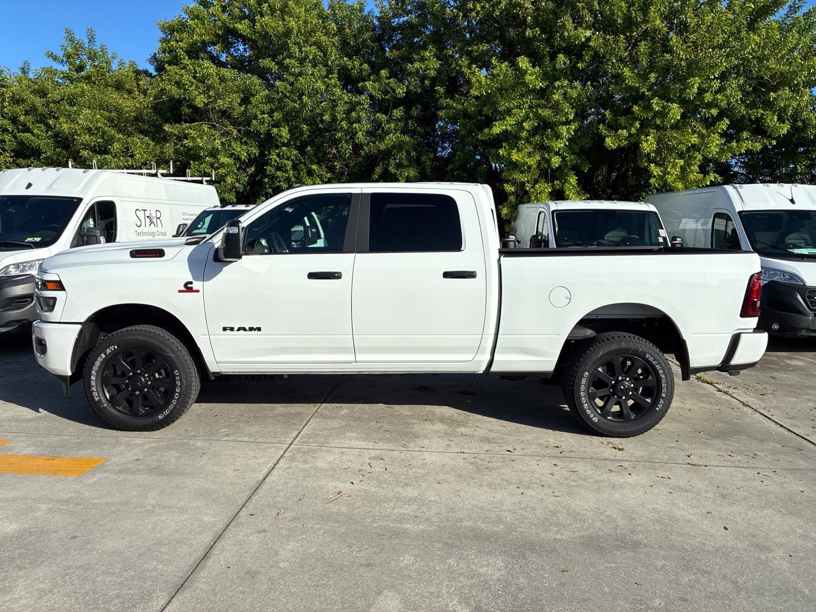 Used 2026 White Ram Big Horn image 2