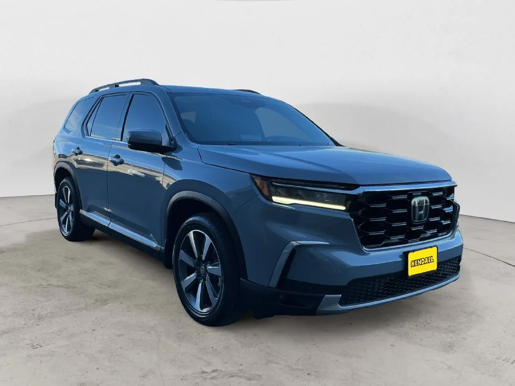 Used 2025 Blue Honda Touring image 5