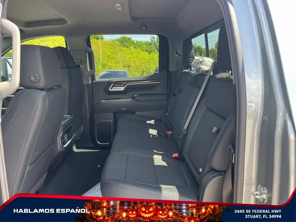 New 2026 Sterling Metallic GMC Elevation image 13