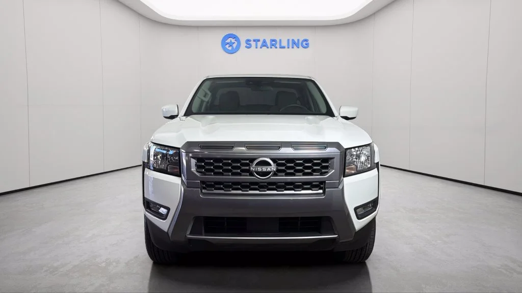 Used 2025 White Nissan Crew Cab SV 4x2 image 15