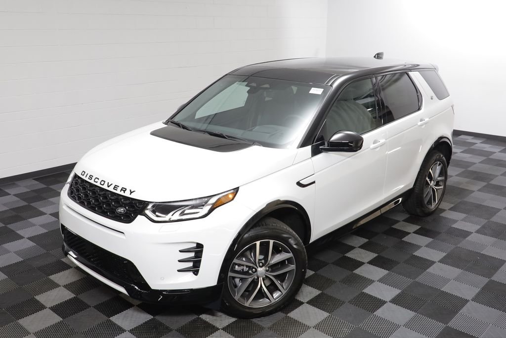 New 2026 Fuji White LAND ROVER Landmark Edition image 2