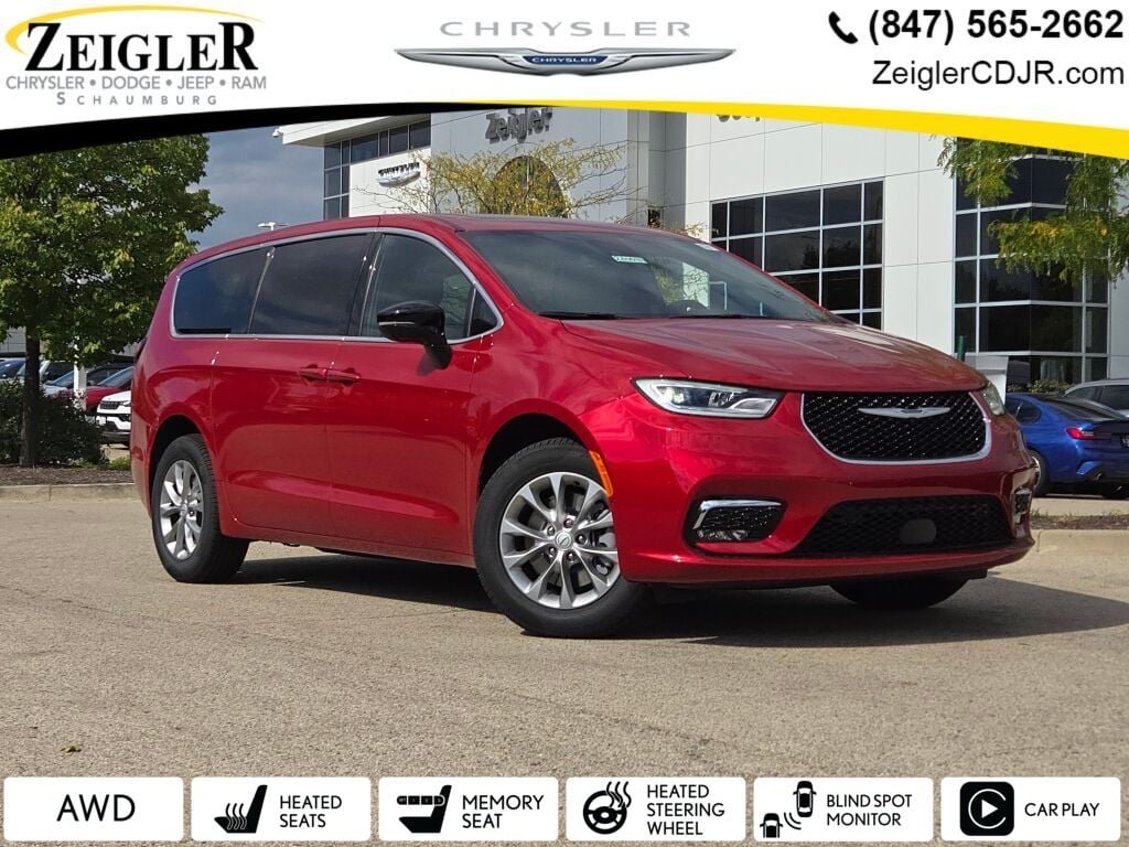 2026 Chrysler Pacifica Select AWD's photo