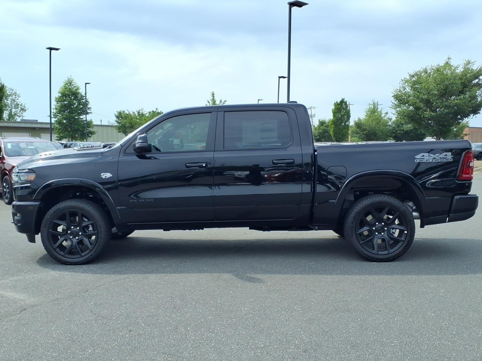 New 2026 Diamond Black Crystal Pearl-Coat Exterior Paint RAM Laramie image 3