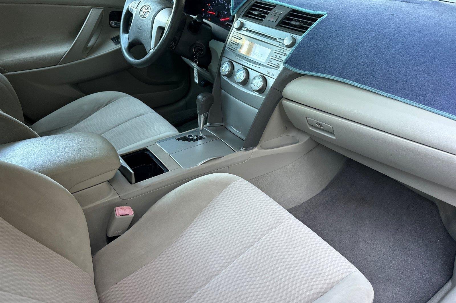Used 2010 Super White Toyota SE image 14