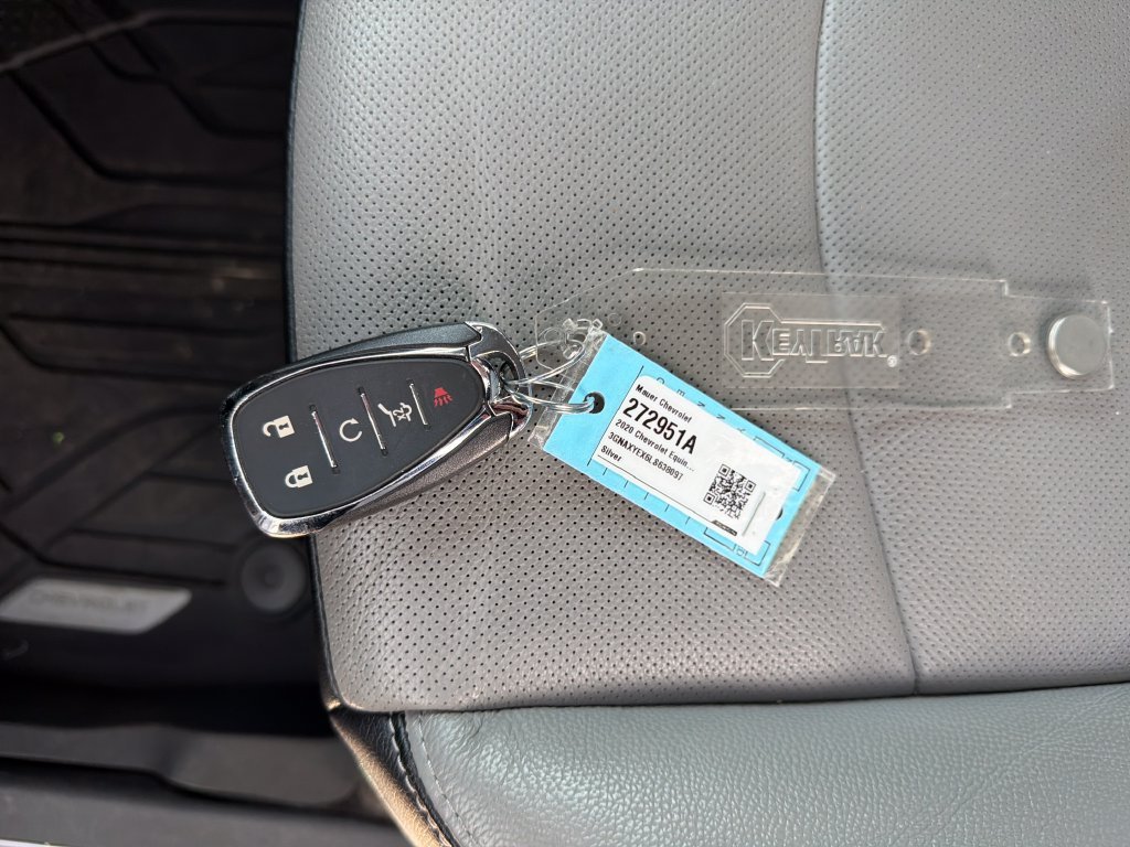 Certified Used 2020 SILVER ICE METALLIC Chevrolet Premier image 27