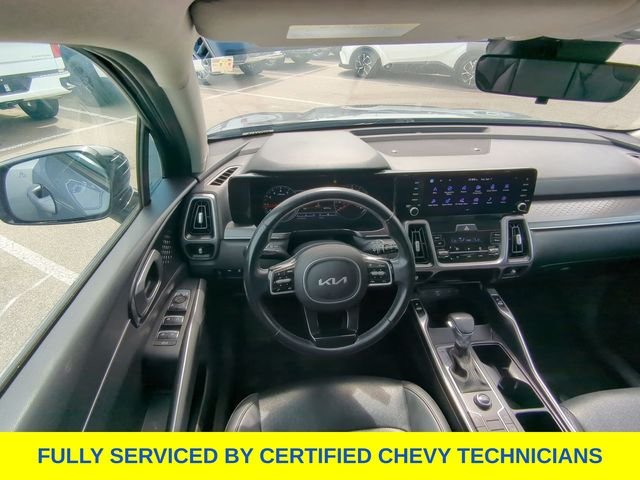 Used 2023 Silver Kia S image 41