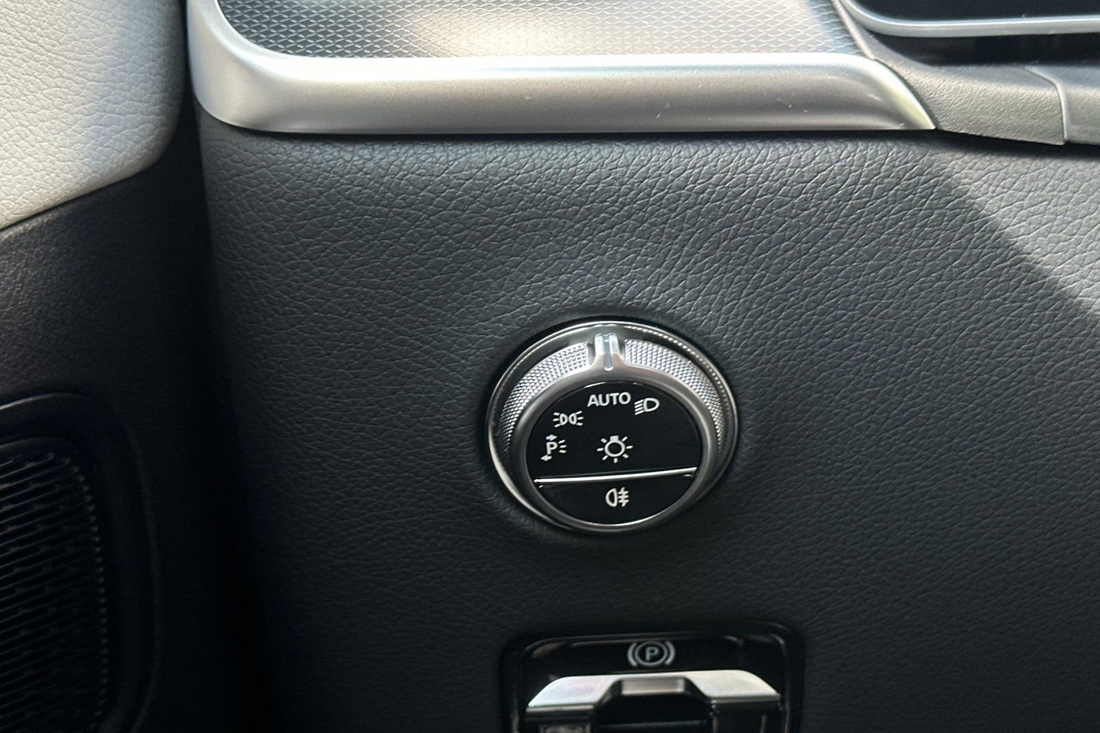 2026 Mercedes-Benz GLC Base - Photo 28