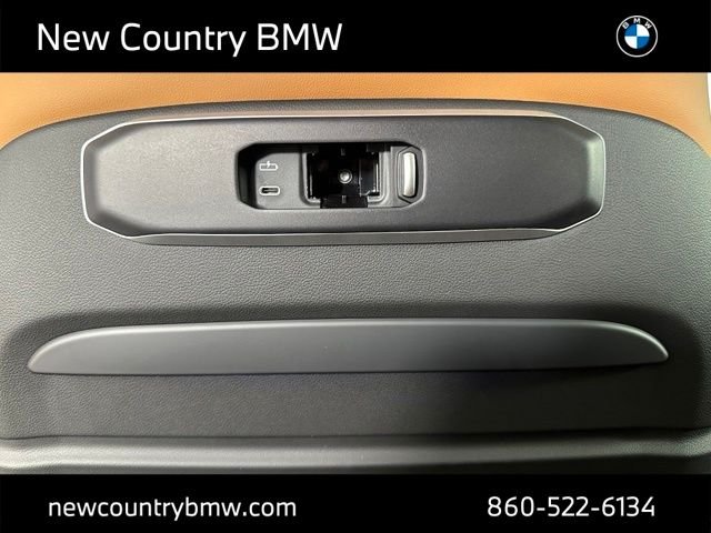 New 2027 Carbon Black Metallic BMW xDrive40i image 22