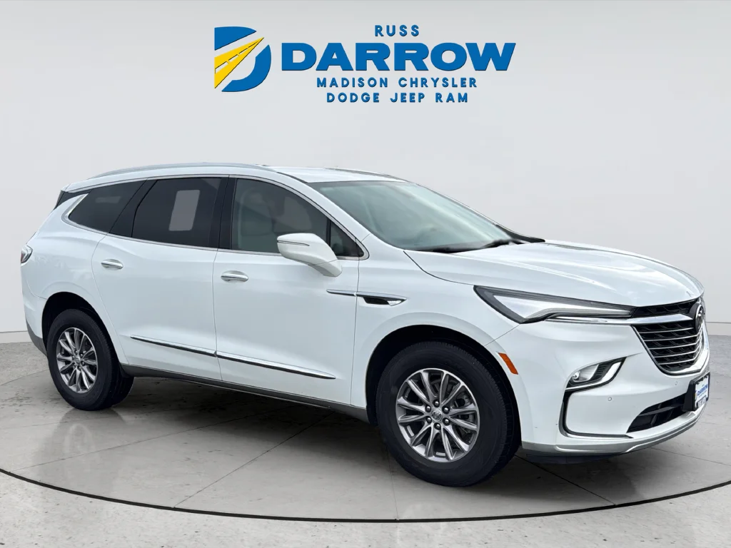 Used 2023 White Buick Essence image 7