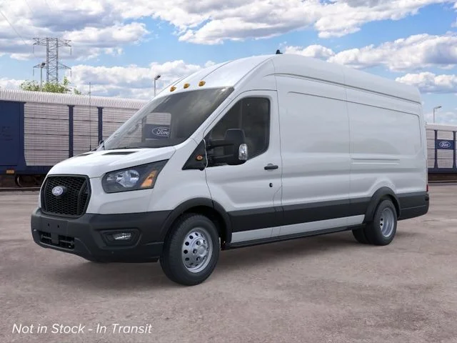 New 2026 Oxford White Ford Base image 1