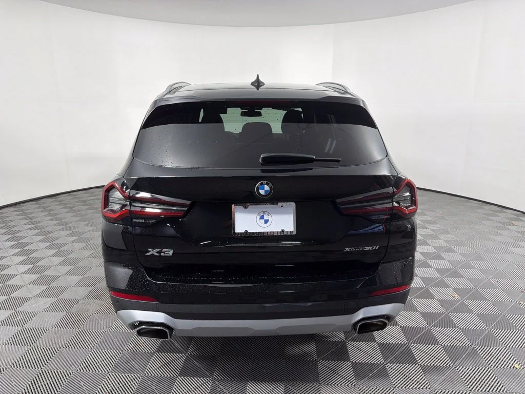 Certified Used 2024 Jet Black BMW xDrive30i image 6