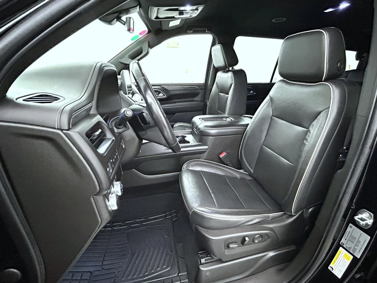 Used 2021 Black GMC SLT image 10