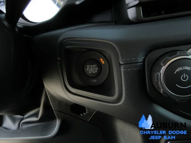 New 2026 Hydro Blue Pearl-Coat Exterior Paint Jeep Rubicon image 12