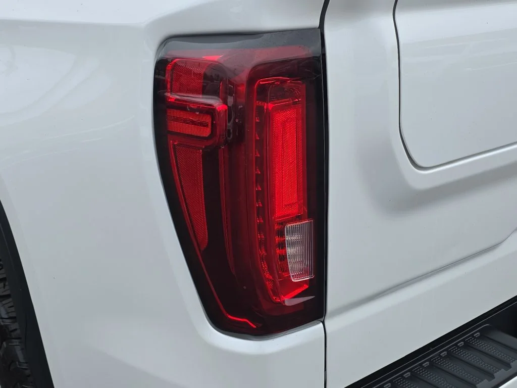 Certified Used 2023 WHITE FROST TRICOAT GMC Denali image 36