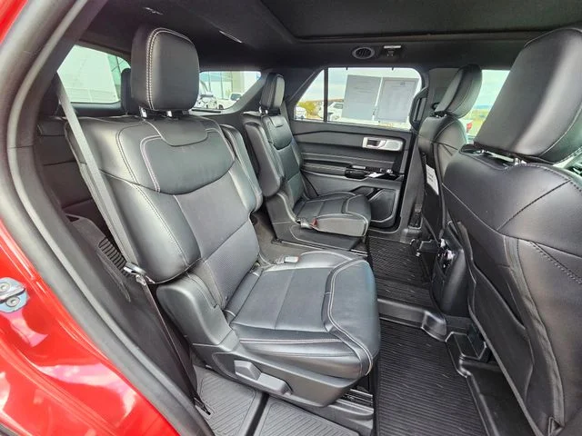 Used 2024 Red Metallic Ford ST image 26