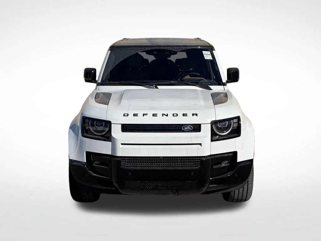 New 2026 White Land Rover V8 image 2
