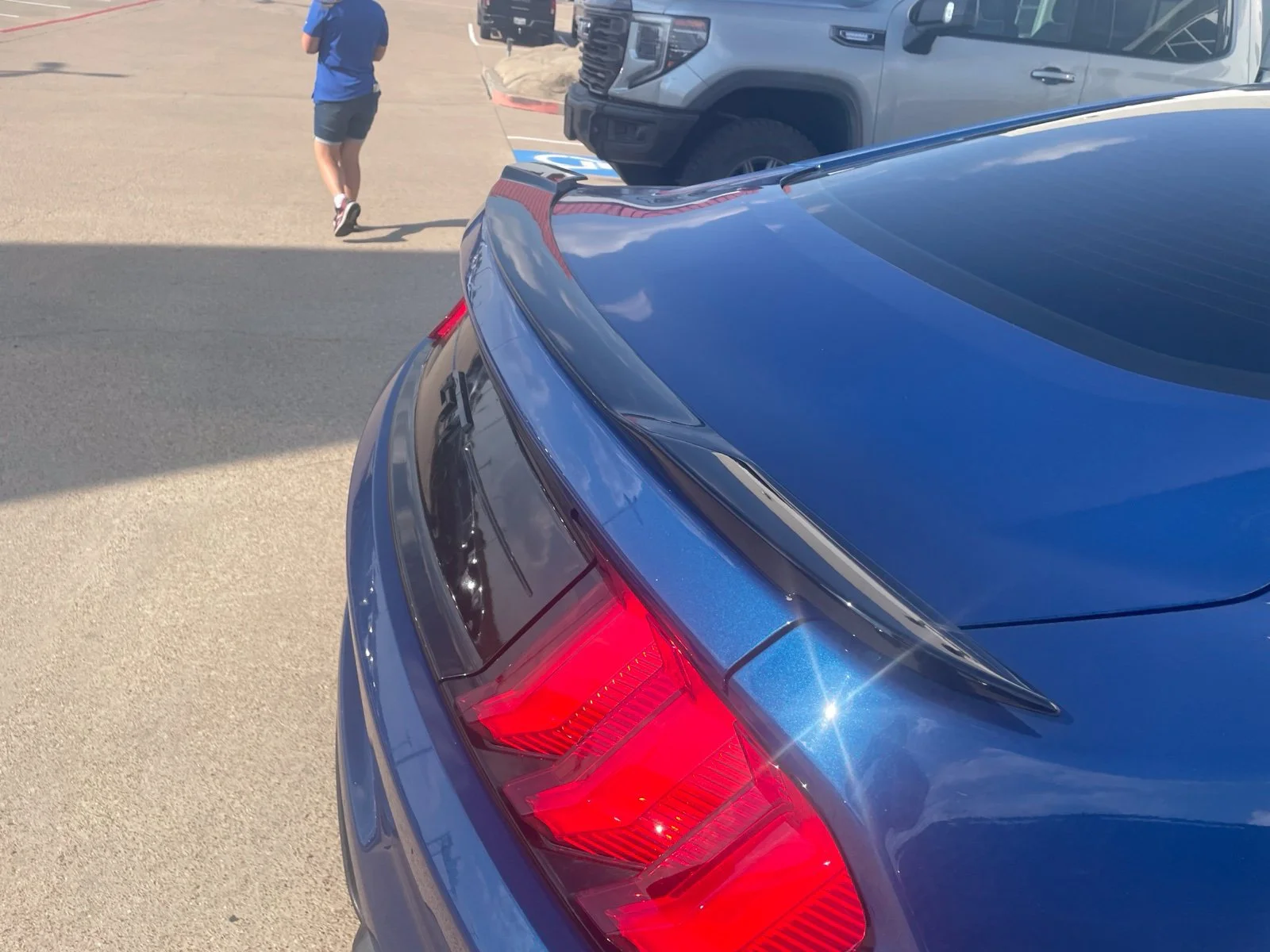 Used 2022 Blue Ford GT image 17