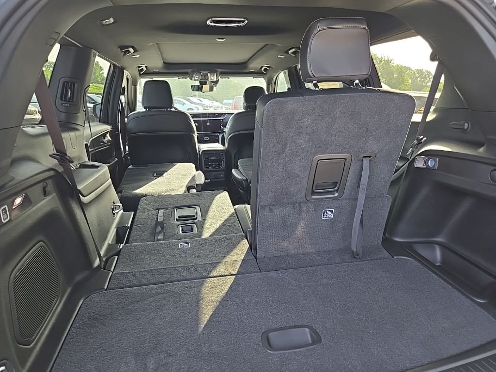 New 2026 Silver Zynith Exterior Paint Jeep  image 111