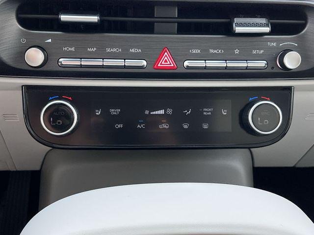 New 2026 White Hyundai Blue SEL 8P image 18