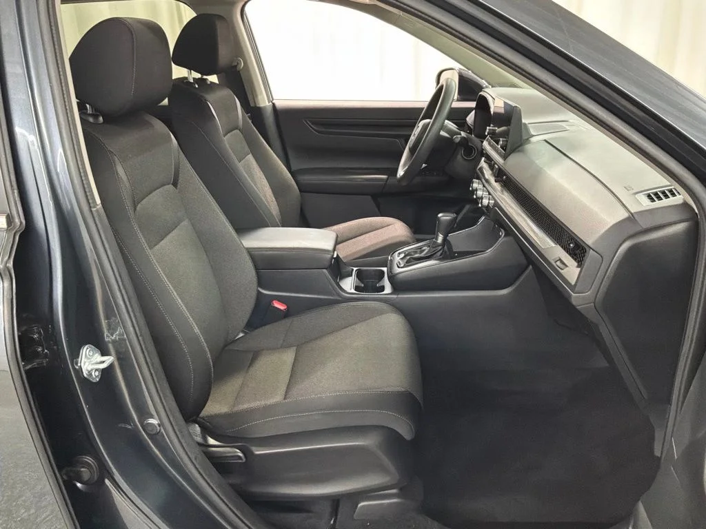 Used 2025  Honda EX image 27