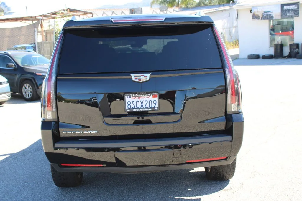 Used 2020 Black Cadillac Platinum Edition image 5