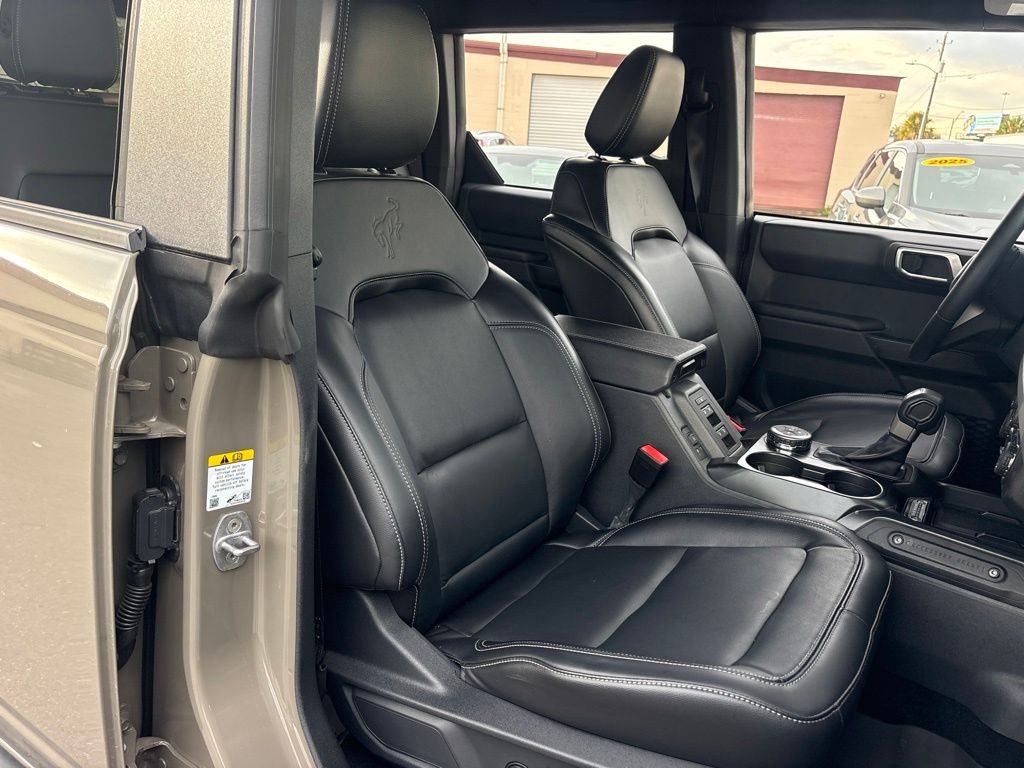 Used 2025 Gray Ford Outer Banks image 17
