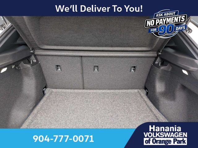 Used 2025 White Volkswagen Pro image 13