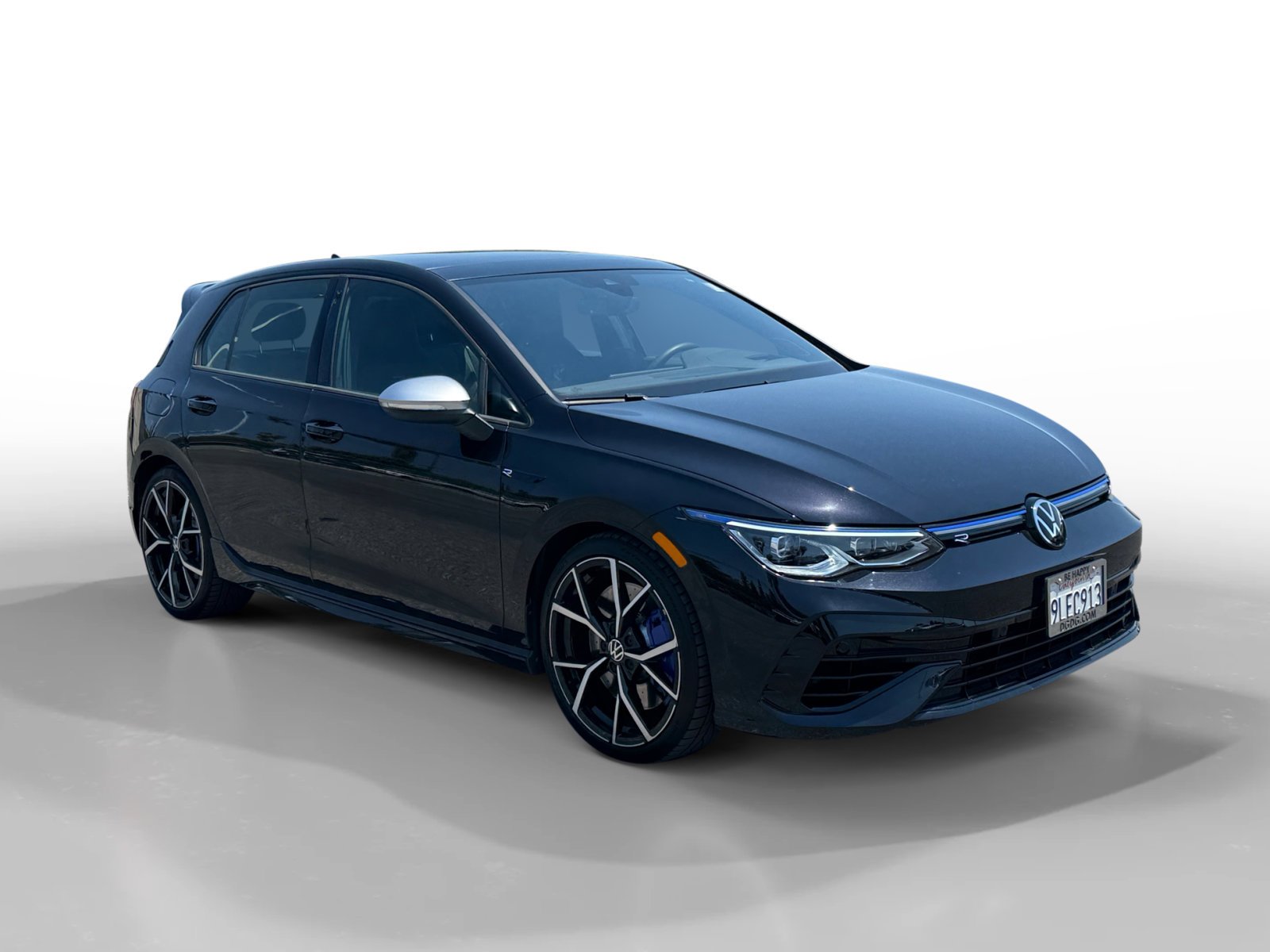 Used 2024 Deep Black Volkswagen 2.0T image 7