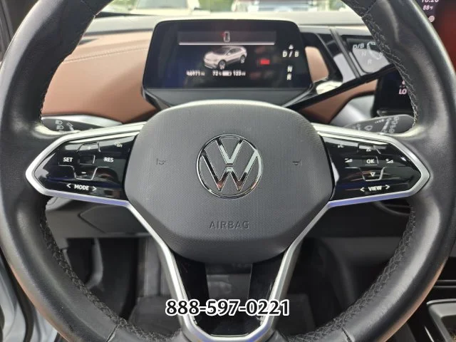 Used 2021  Volkswagen Pro S image 25