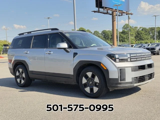 Used 2024 Silver Hyundai SEL image 4