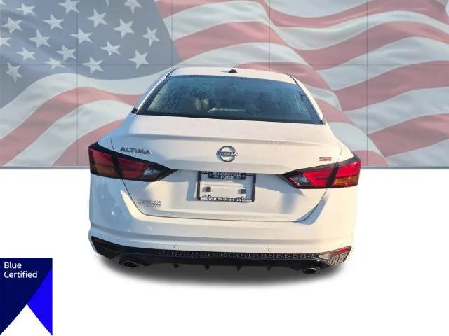 Used 2026 White Nissan 2.5 SR image 5