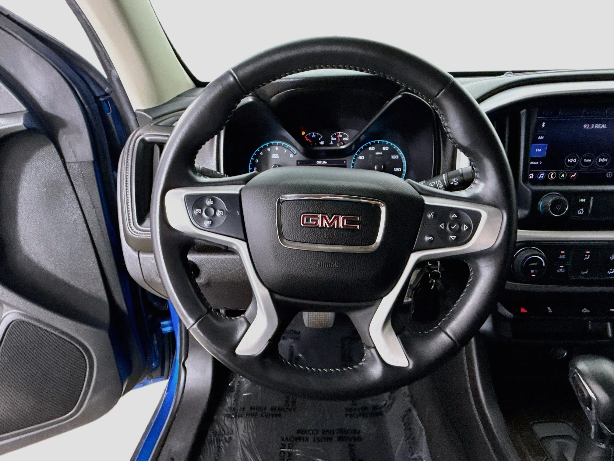 Used 2022 Dynamic Blue Metallic GMC Elevation image 13