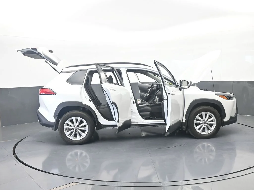 Used 2024 Pearl Toyota LE image 71