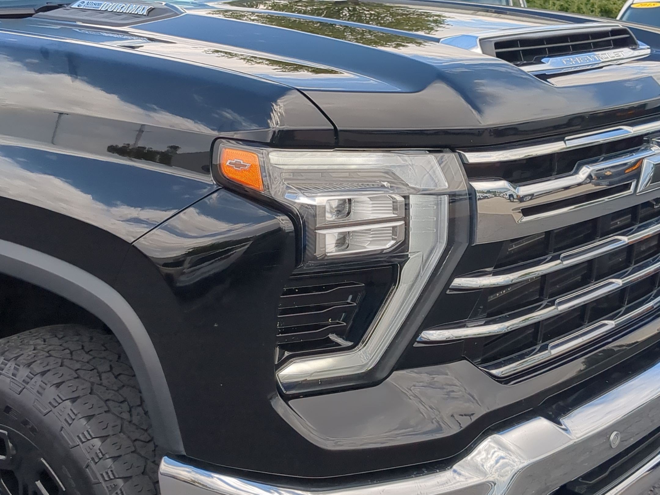 2024 Chevrolet Silverado 3500HD LTZ - Photo 10