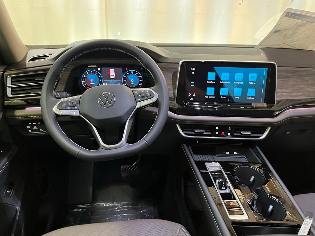 New 2026 Black Volkswagen 2.0T SEL image 18