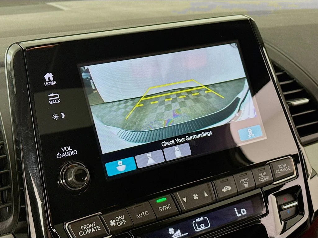 Used 2024  Honda Sport image 17