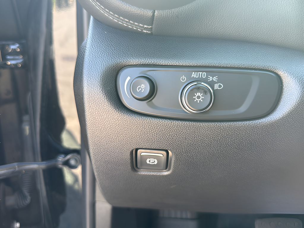 Used 2024 Black Chevrolet LT image 18